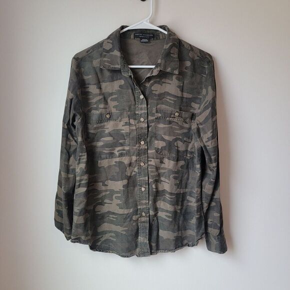 Social Standard By Sanctuary Size XS Camo Button Up Lyocell Military Style Top - Picture 1 of 6